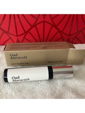 Maison Crivelli OUD MARACUJA  Extrait de Parfum 5ml Travel Spray New in Box